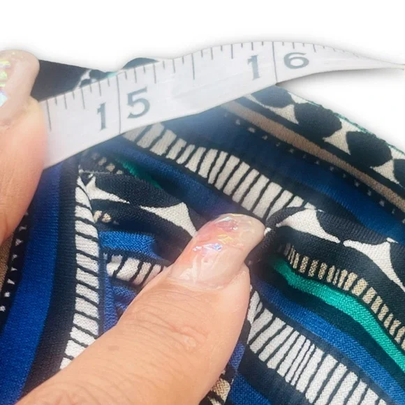 Laundry by Design Green/Black/Blue Geometric Print Wrap Dress Sz M Casual Sleek - Picture 6 of 9